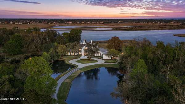 12 Acres of Land with Home for Sale in Jacksonville, Florida