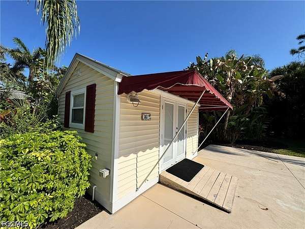 0.1 Acres of Residential Land for Sale in LaBelle, Florida