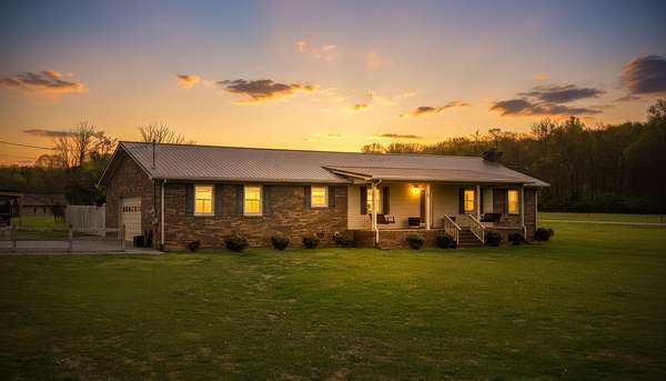 5 Acres of Land with Home for Sale in Fayetteville, Tennessee