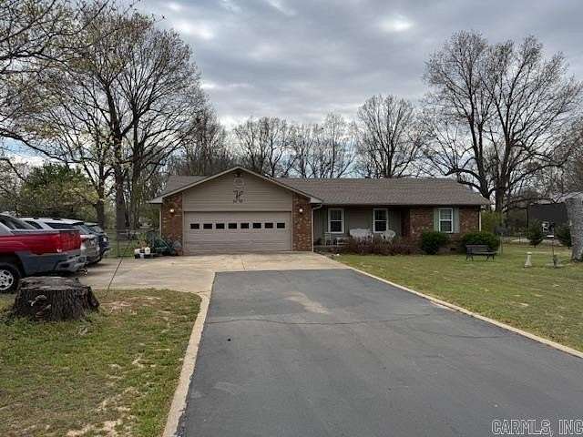 1.67 Acres of Land with Home for Sale in Pocahontas, Arkansas