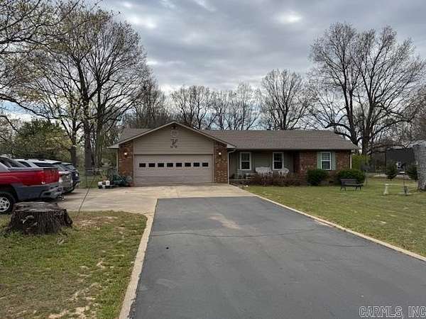 1.67 Acres of Land with Home for Sale in Pocahontas, Arkansas