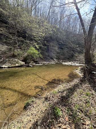 8 Acres of Residential Land for Sale in Ashland City, Tennessee