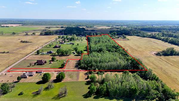 19 Acres of Recreational Land for Sale in Millington, Tennessee