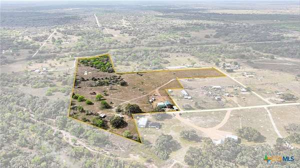 22.5 Acres of Land with Home for Sale in Victoria, Texas