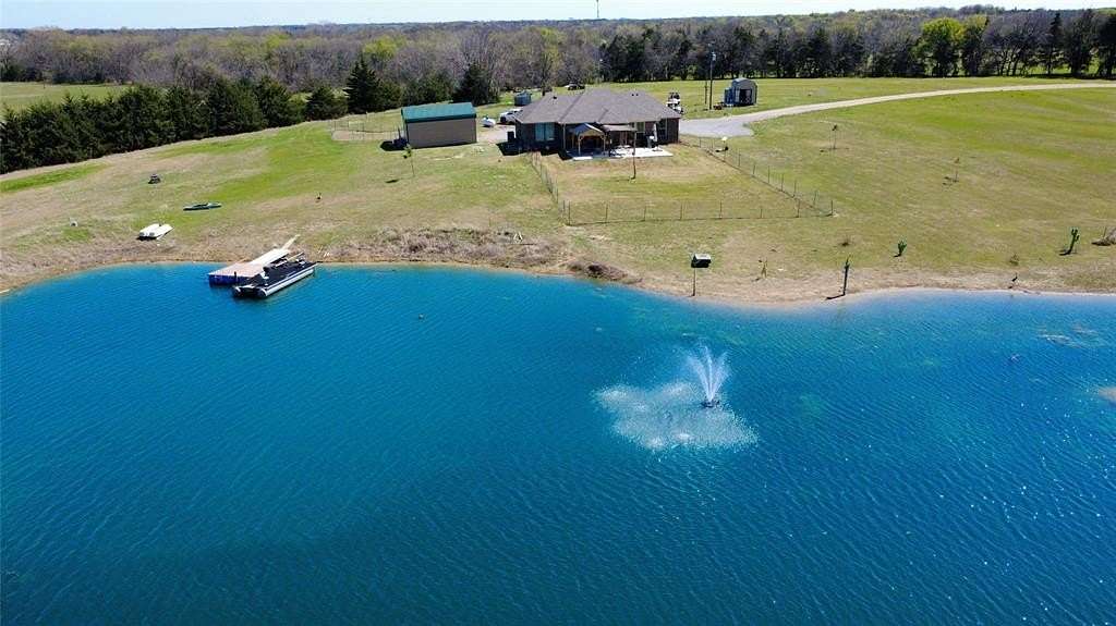 25 Acres of Recreational Land with Home for Sale in Dodd City, Texas