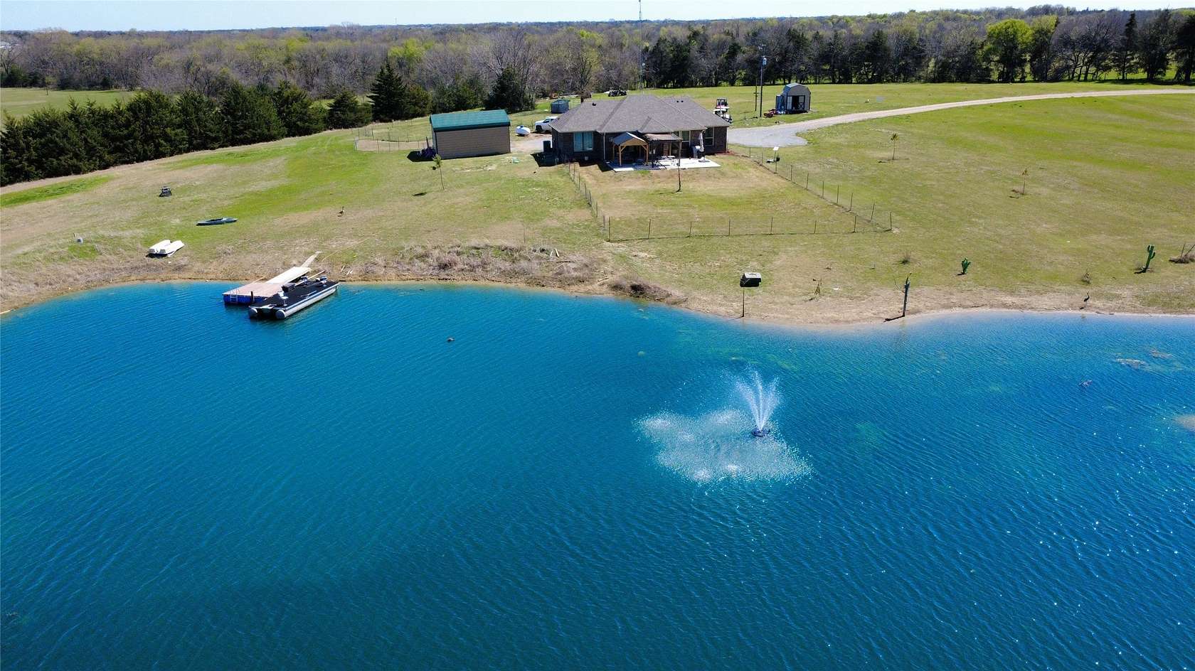 25 Acres of Land with Home for Sale in Dodd City, Texas
