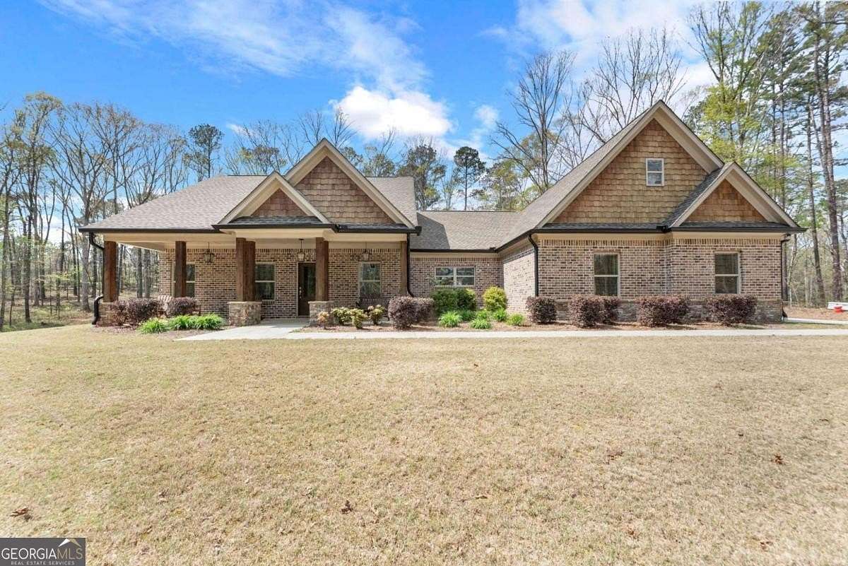 11.4 Acres of Land with Home for Sale in Winder, Georgia