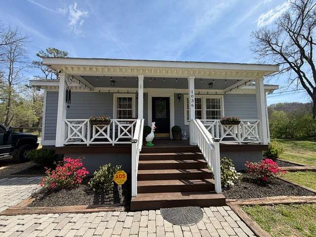 2 Acres of Land with Home for Sale in Ashland City, Tennessee