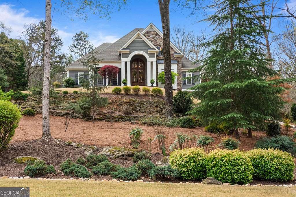 1.5 Acres of Land with Home for Sale in Peachtree City, Georgia