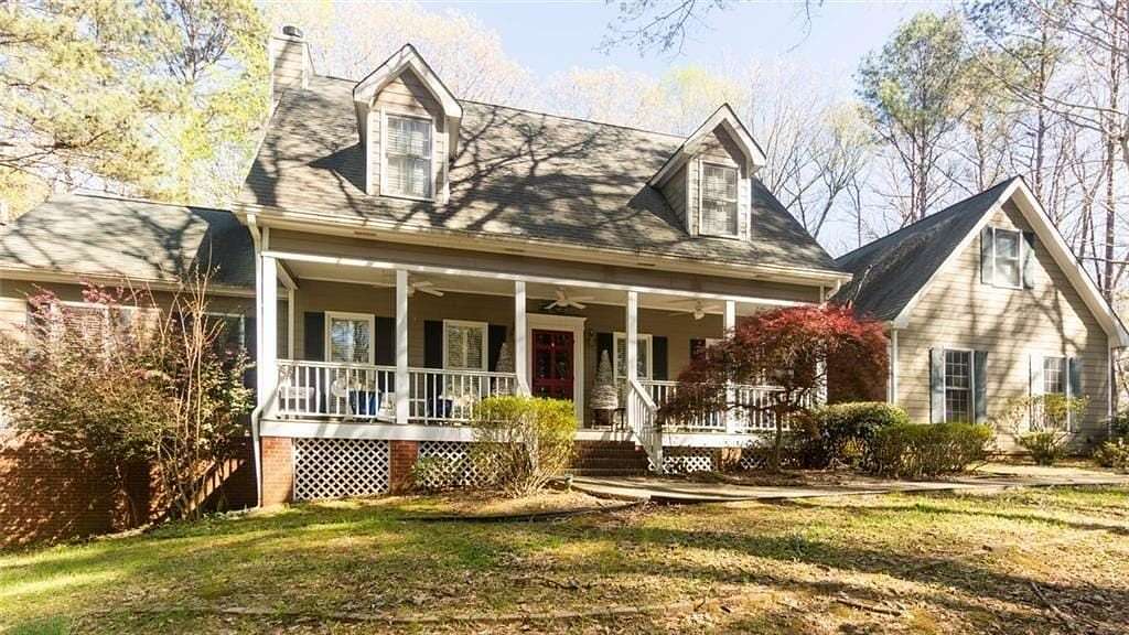 1.8 Acres of Land with Home for Sale in Stockbridge, Georgia