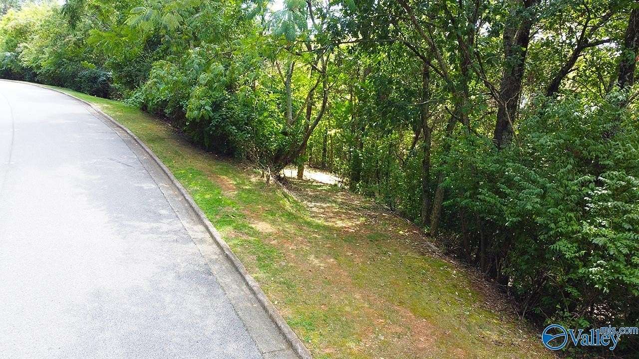 0.68 Acres of Land for Sale in Huntsville, Alabama