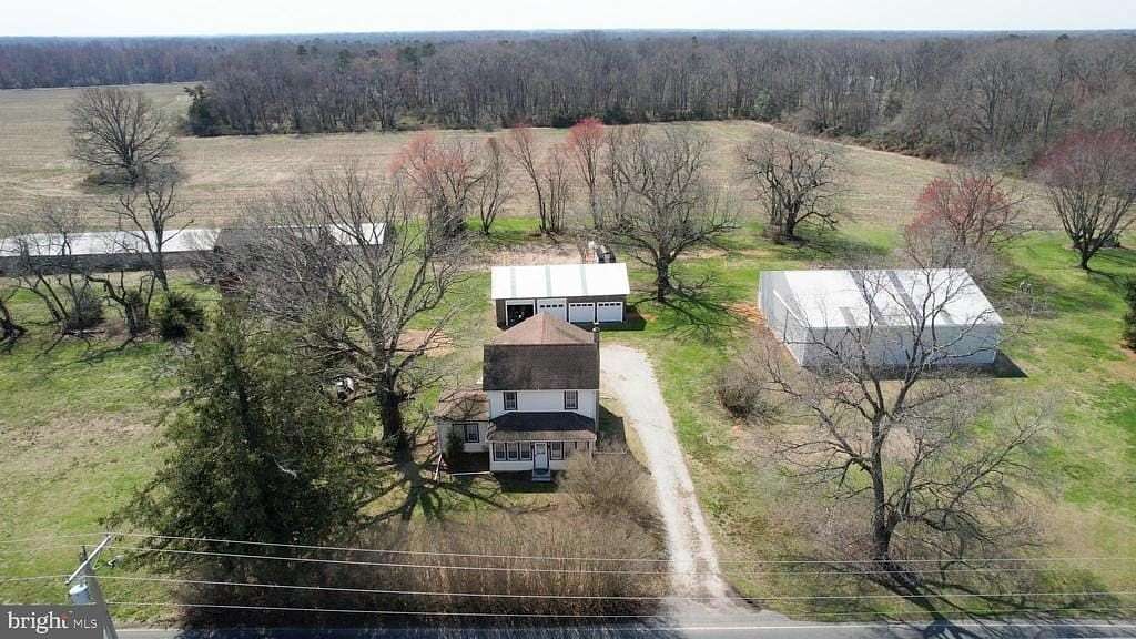10.3 Acres of Land with Home for Sale in Pittsgrove Township, New Jersey