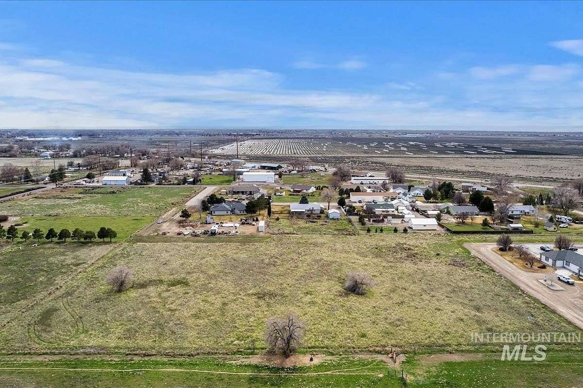 3.48 Acres of Residential Land for Sale in Mountain Home, Idaho