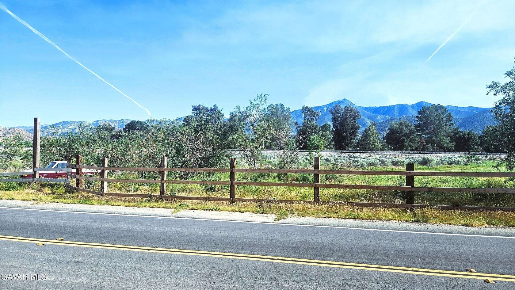 0.81 Acres of Land for Sale in Acton, California