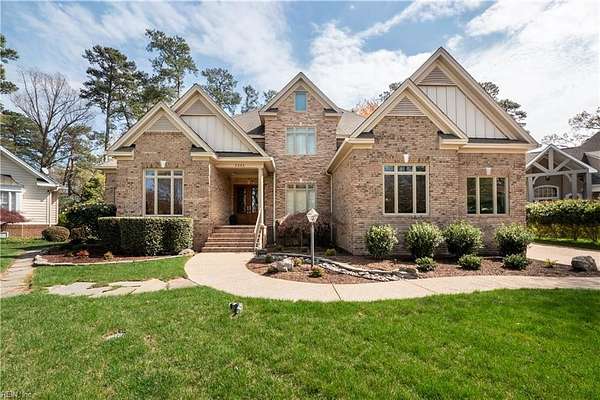 1.54 Acres of Land with Home for Sale in Suffolk, Virginia