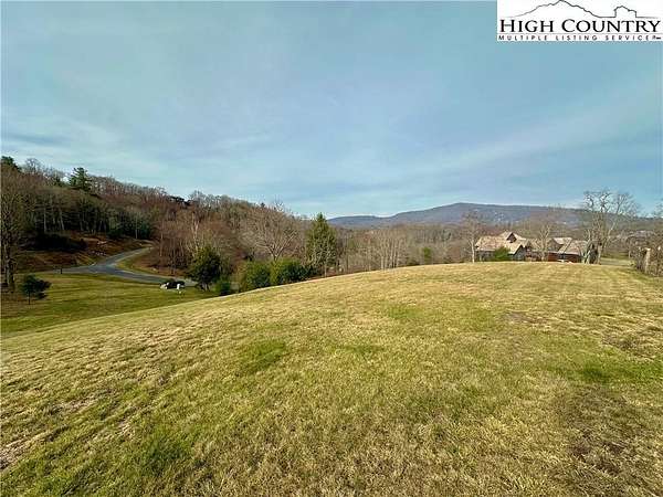 1 Acre of Residential Land for Sale in Blowing Rock, North Carolina