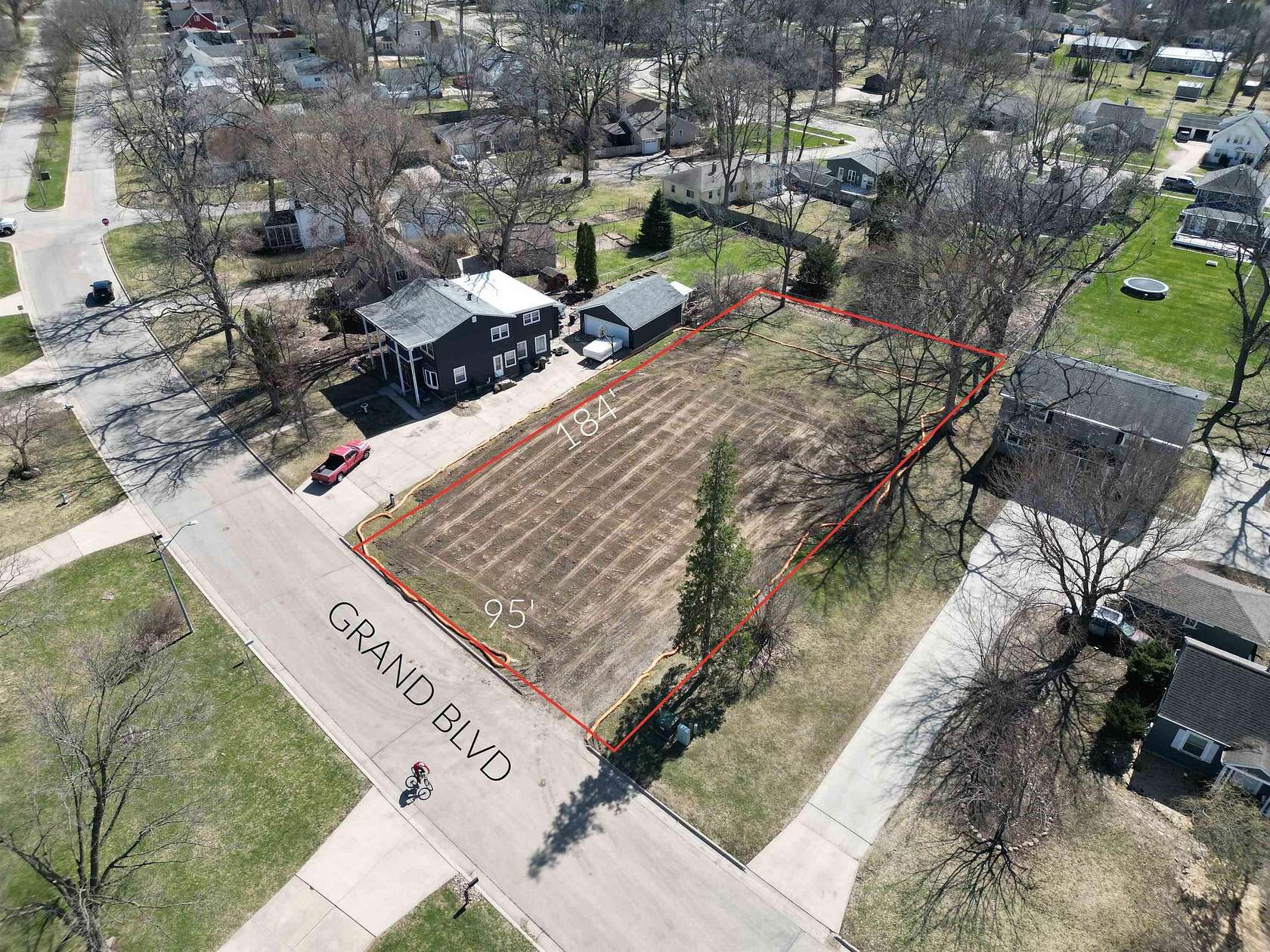 0.4 Acres of Residential Land for Sale in Cedar Falls, Iowa