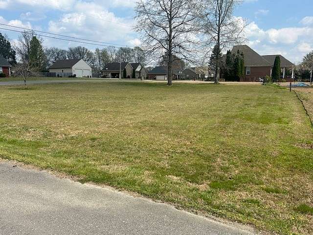 1.17 Acres of Residential Land for Sale in Fayetteville, Tennessee
