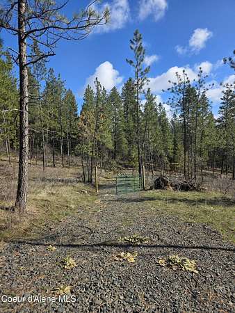 15 Acres of Land for Sale in De Smet, Idaho