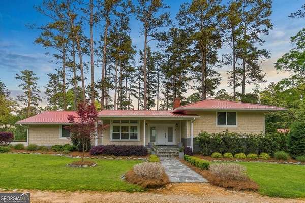 1.67 Acres of Land with Home for Sale in Milledgeville, Georgia