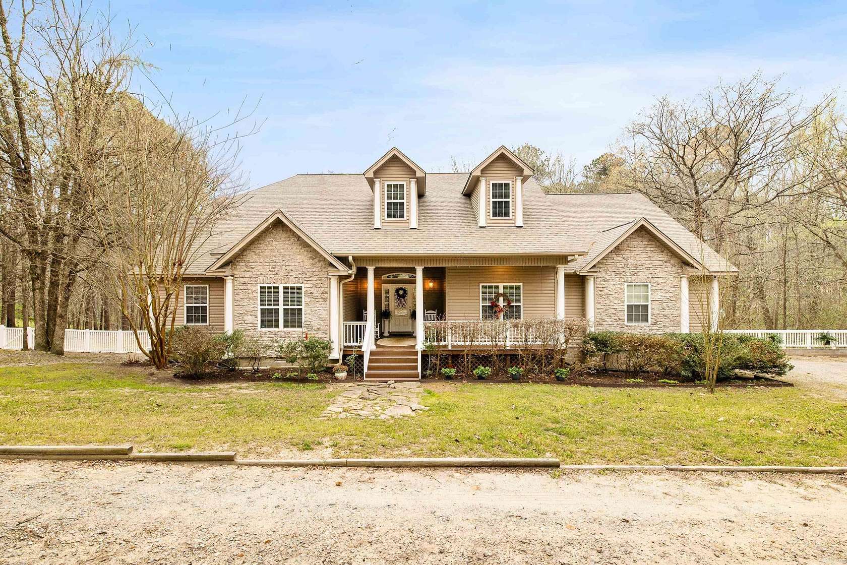 2 Acres of Land with Home for Sale in Mabelvale, Arkansas