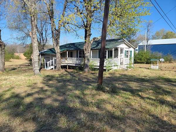 8.46 Acres of Land for Sale in Big Sandy, Tennessee