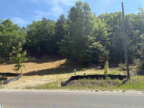 1 Acre of Residential Land for Sale in Cedar, Michigan