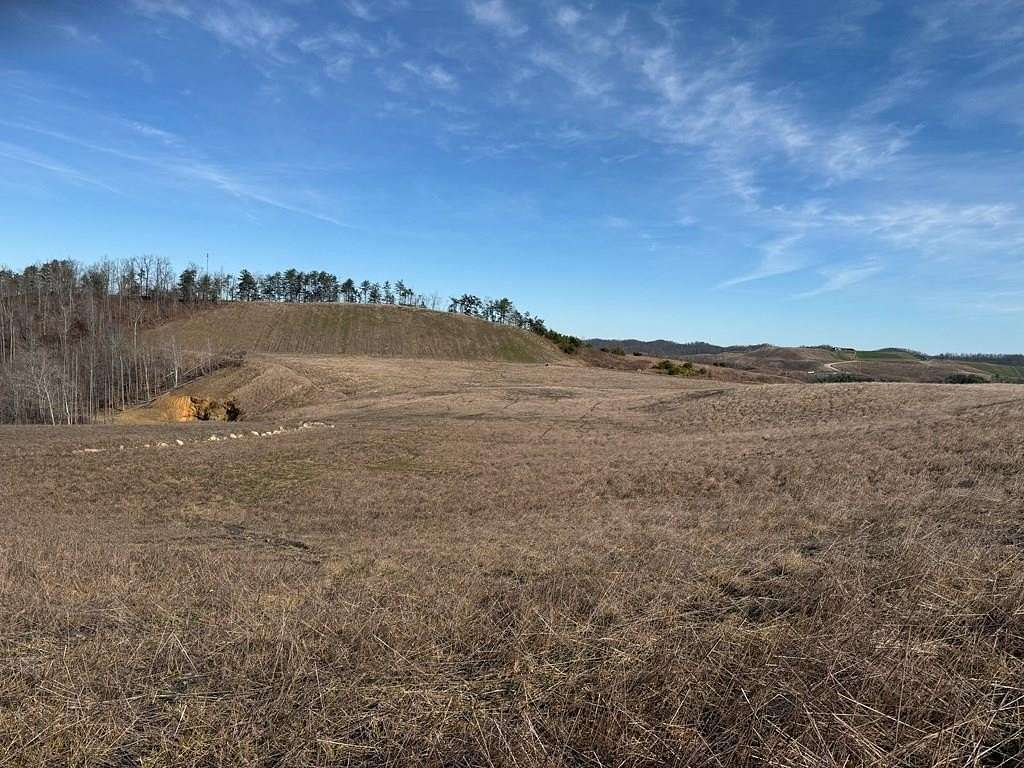 325 Acres of Land for Sale in Stambaugh, Kentucky