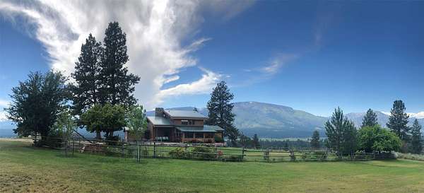 24.7 Acres of Land with Home for Sale in Hamilton, Montana