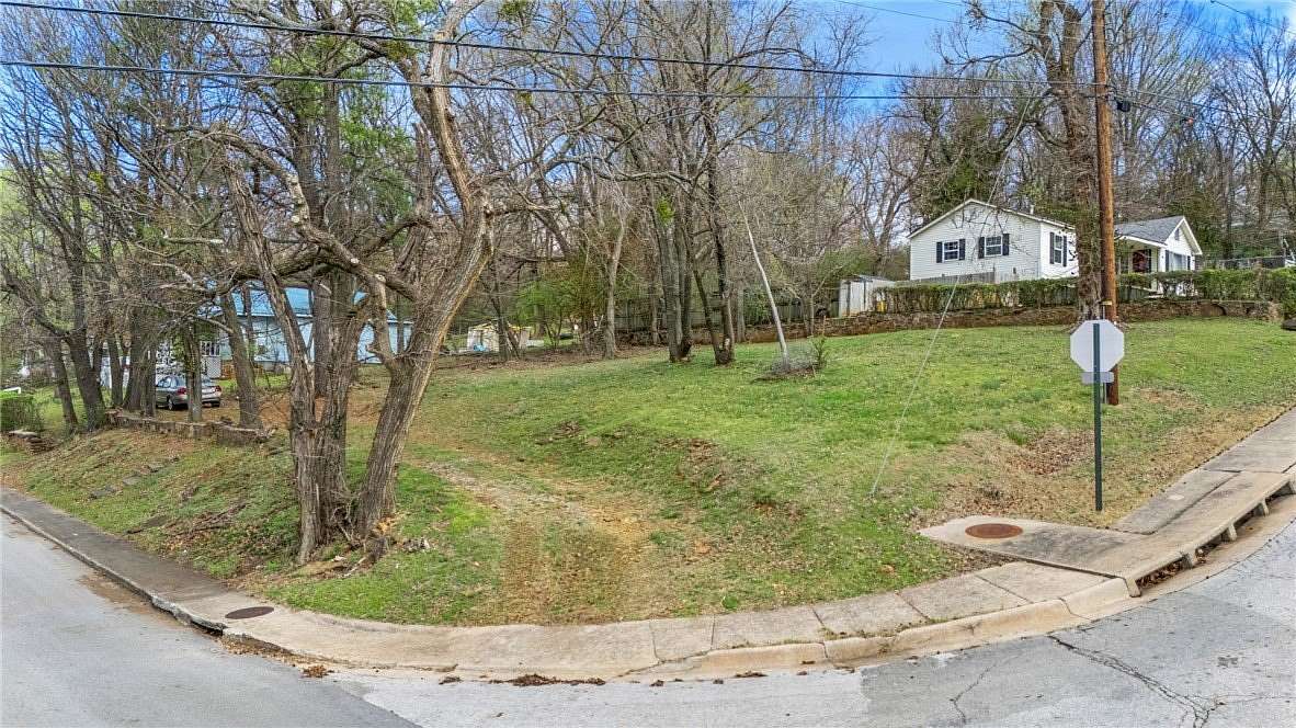 0.22 Acres of Residential Land for Sale in Fayetteville, Arkansas
