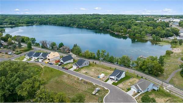 0.1 Acres of Residential Land for Sale in Roseville, Minnesota