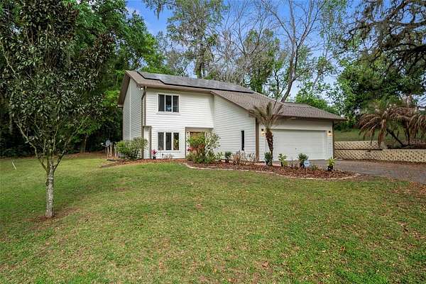 5.66 Acres of Land with Home for Sale in Dade City, Florida