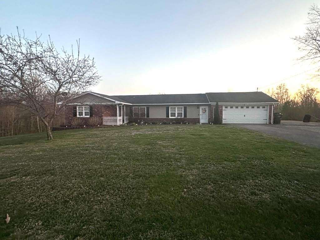 2 Acres of Land with Home for Sale in Madisonville, Kentucky