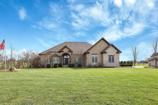 1.64 Acres of Land with Home for Sale in Baltimore, Ohio