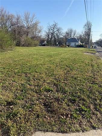 0.33 Acres of Residential Land for Sale in Lebanon, Missouri