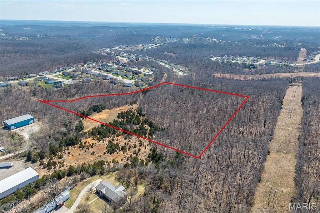 17.7 Acres of Land for Sale in St. Robert, Missouri