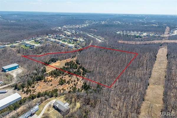 17.7 Acres of Land for Sale in St. Robert, Missouri