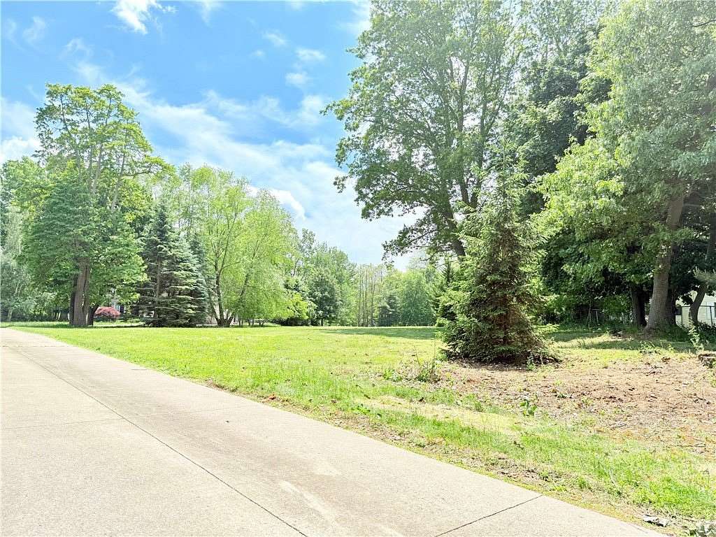 2 Acres of Residential Land for Sale in Webster, New York