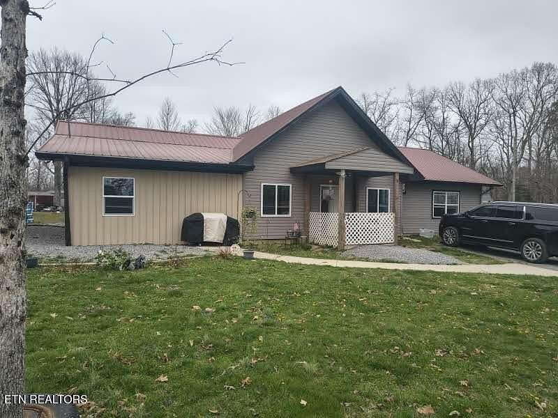 10.5 Acres of Improved Land for Sale in Monterey, Tennessee