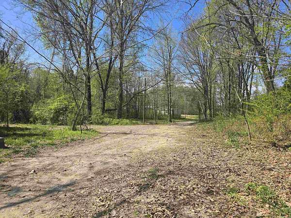 4.89 Acres of Residential Land for Sale in Mountain Pine, Arkansas