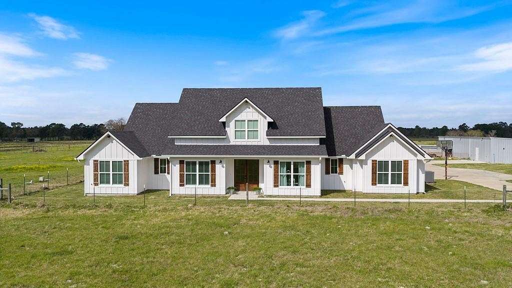 5 Acres of Land with Home for Sale in Lufkin, Texas