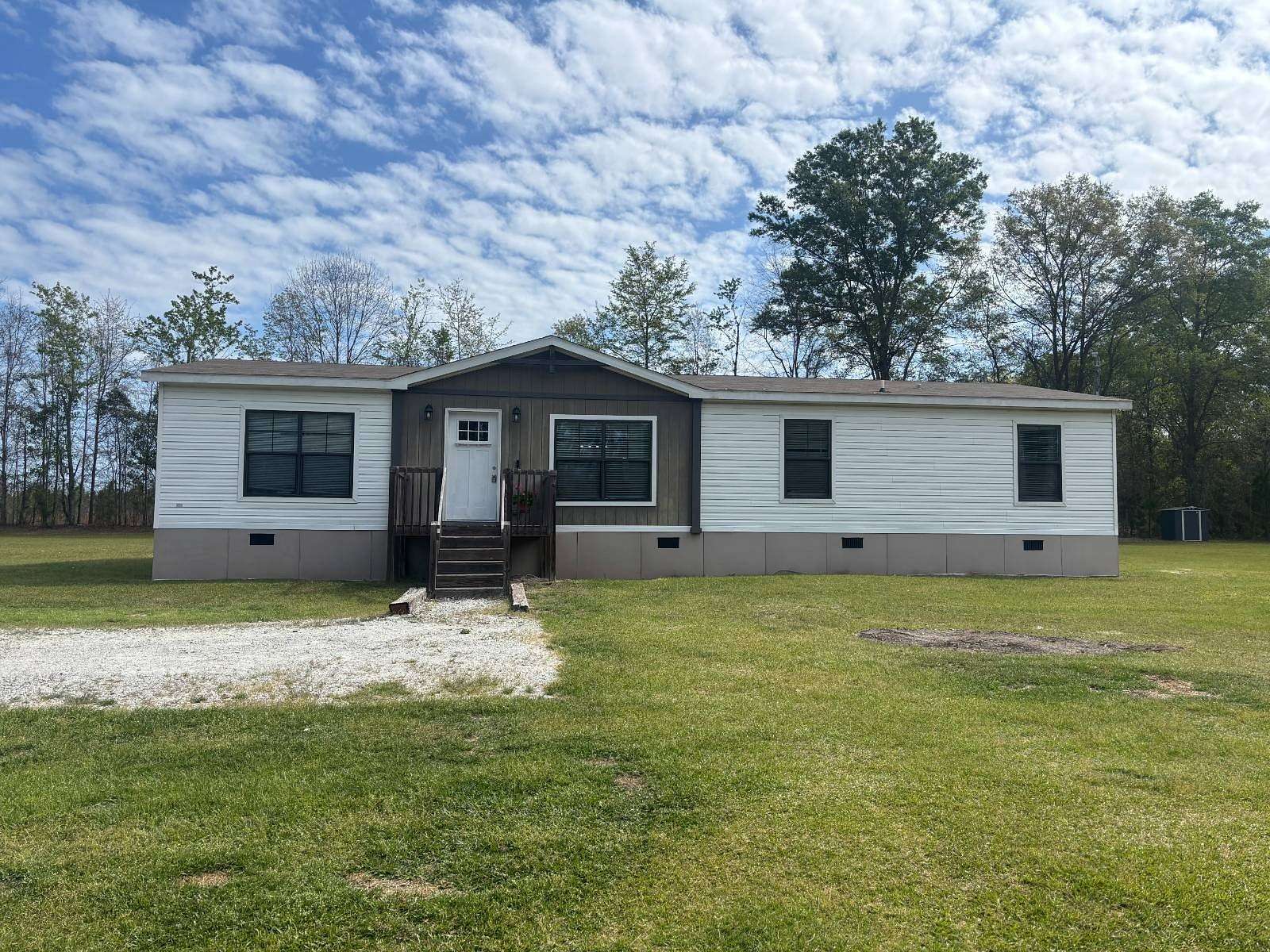 2 Acres of Land with Home for Sale in Barnwell, South Carolina