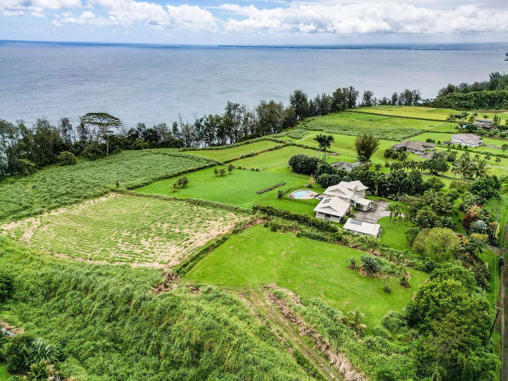 2.58 Acres of Residential Land for Sale in Pepeekeo, Hawaii
