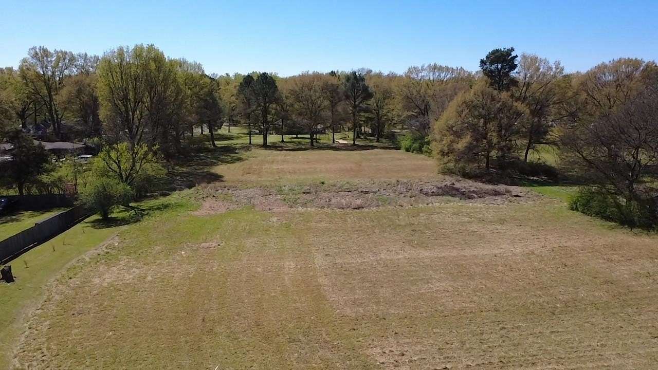 2 Acres of Residential Land for Sale in Memphis, Tennessee