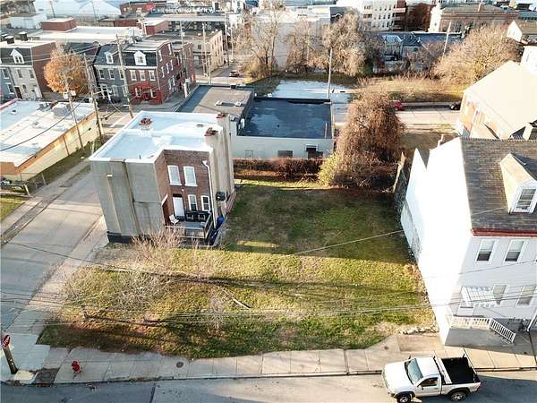 0.03 Acres of Commercial Land for Sale in Pittsburgh, Pennsylvania