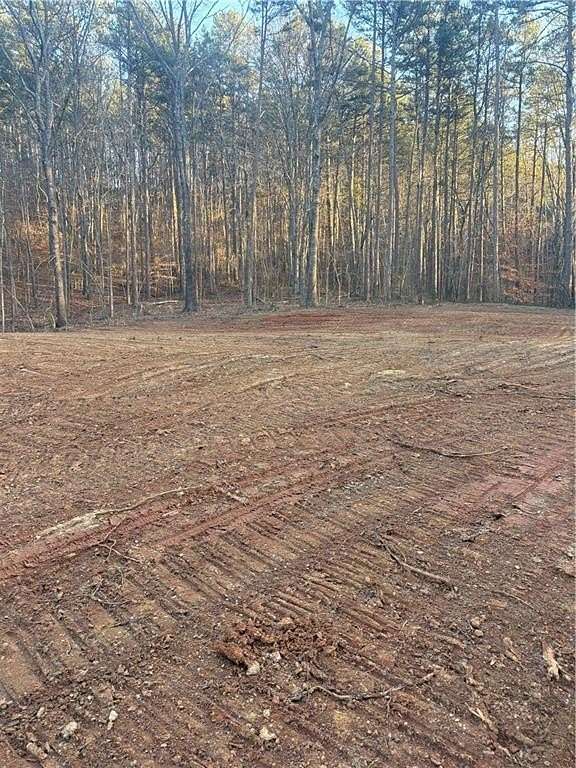 8 Acres of Residential Land for Sale in Waleska, Georgia