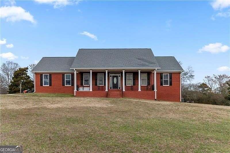 4.5 Acres of Land with Home for Sale in Loganville, Georgia
