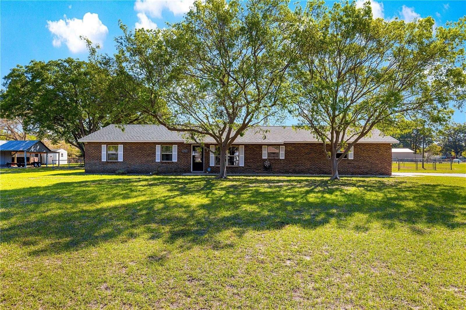 3.35 Acres of Land with Home for Sale in Ocala, Florida