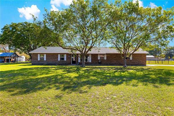 3.35 Acres of Land with Home for Sale in Ocala, Florida