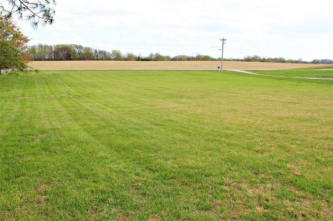 0.87 Acres of Residential Land for Sale in Brownsville, Kentucky